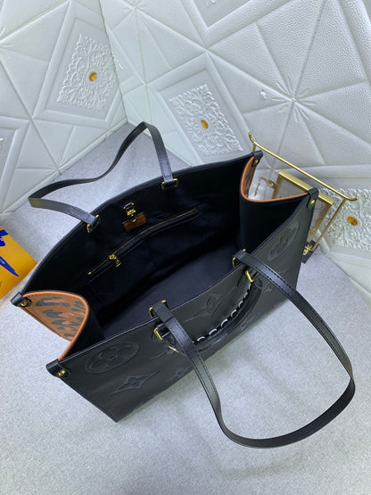 Louis Vuitton(ルイヴィトン)新作モデルが登場【LV CRAFTY ONTHEGO ハンドバッグ】
