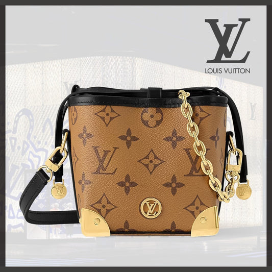 《シックでモダン！》Louis Vuitton　ノエ パース・LV チャーム M82885