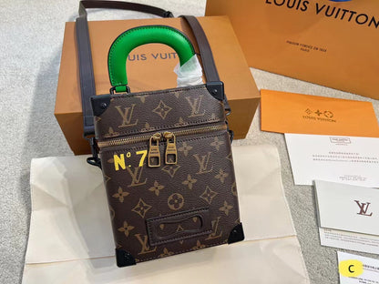 L&v バーティカルボックストランク ハンドバッグ ショルダーバッグ