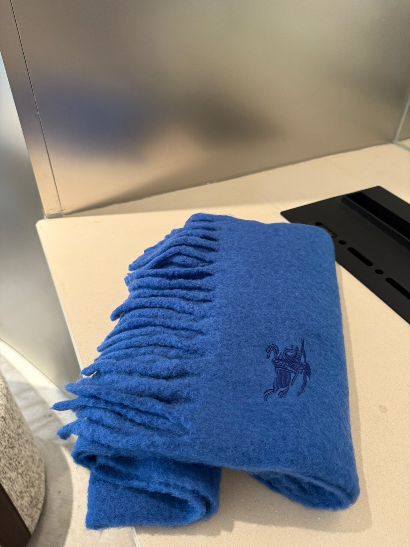 【BURBERRY バーバリー】スカーフ23*185CM 241108