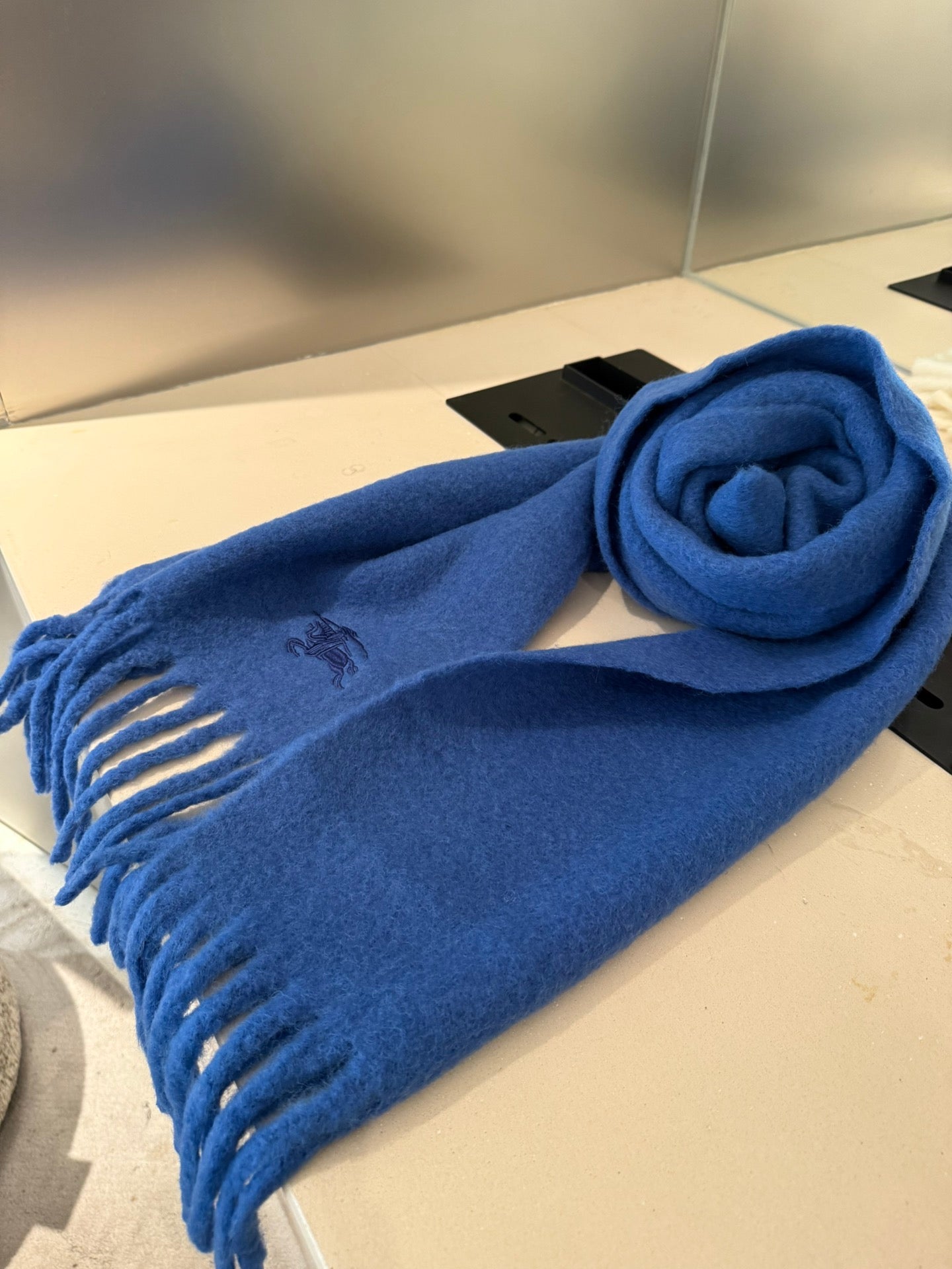 【BURBERRY バーバリー】スカーフ23*185CM 241108