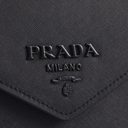【PRADA 公式旗艦店】プラダ 斜めがけバッグ 当日出荷 好評に付き再入荷！21*14*6.5CM