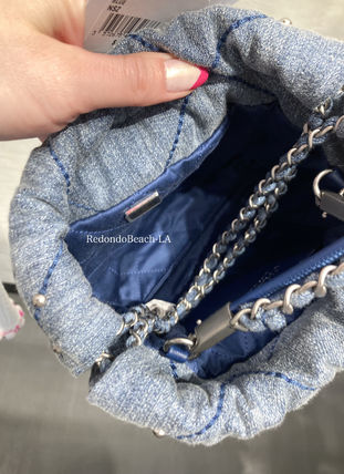 【新★スタッズが可愛いデニム】★CHANEL★22 ハンドバック