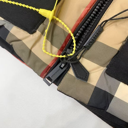 【BUREERRY公式 旗艦店】（バーバリー）ダウンジャケット、ご好評に付き再入荷！！