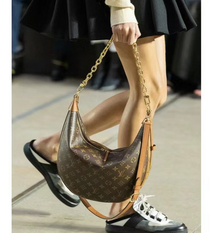 24AW Louis Vuitton 新モデル ショルダーバッグ バイア