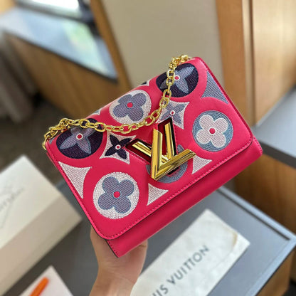 Louis Vuitton◇ネオクラシカルなツイストミディアムバッグの登場です