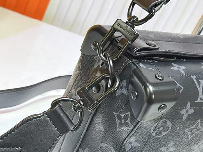 【LOUIS VUITTON旗艦店】ルイ・ヴィトン★SOUL TRUNK M11744★29*17.5*10CM