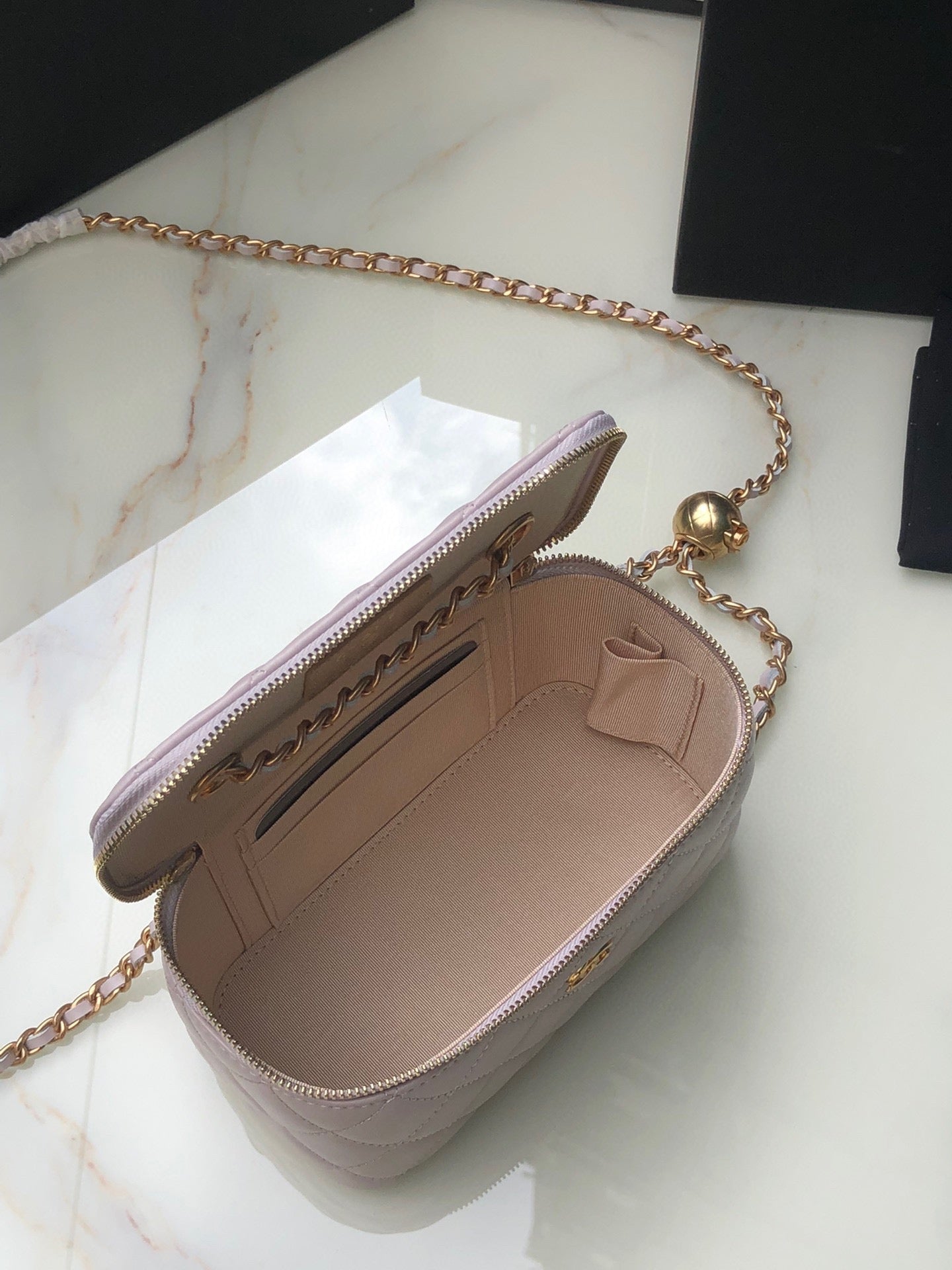 Chanel Classic Vanity 22C Bag with Chain AP2303