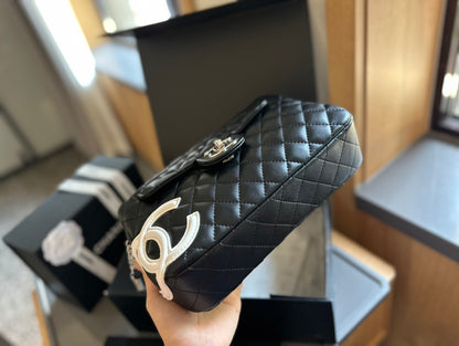 CHANEL 中古バッグ シャネル お宝級 康鵬カメラバッグ