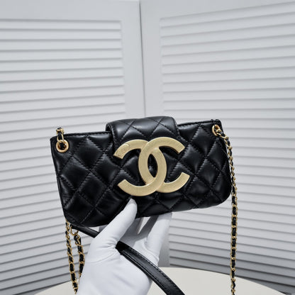 CHANEL💠24C AS4611