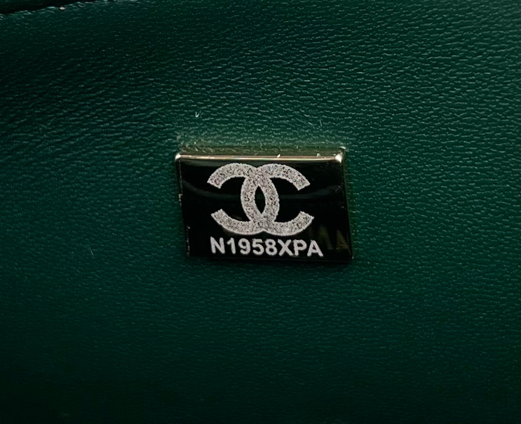 Chanel MINI CLASSIC FLAP BAG 1116