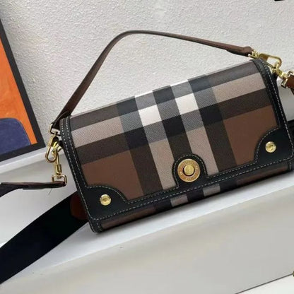 【◎VIP価格◎】Burberry noteショルダーバッグ