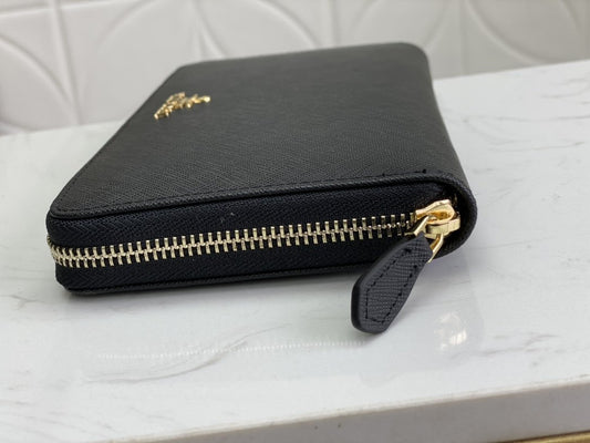 PRADA(プラダ) 財布 21x12cm
